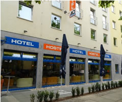 The A&O Hauptbahnhof hostel/hotel where the Polyglot Gathering in Berlin took place in June 2014
